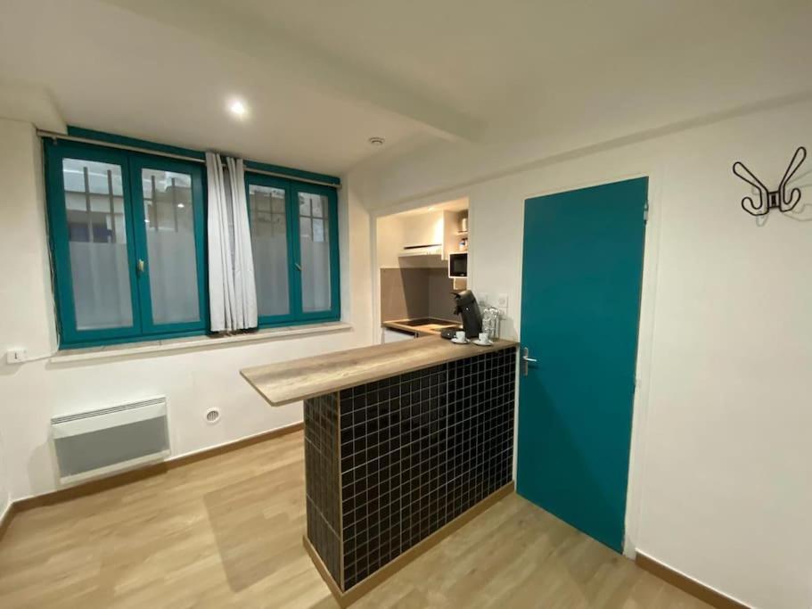 La + Belle Chambre Voutee Au Coeur De Montpellier Esterno foto