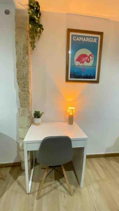La + Belle Chambre Voutee Au Coeur De Montpellier Esterno foto